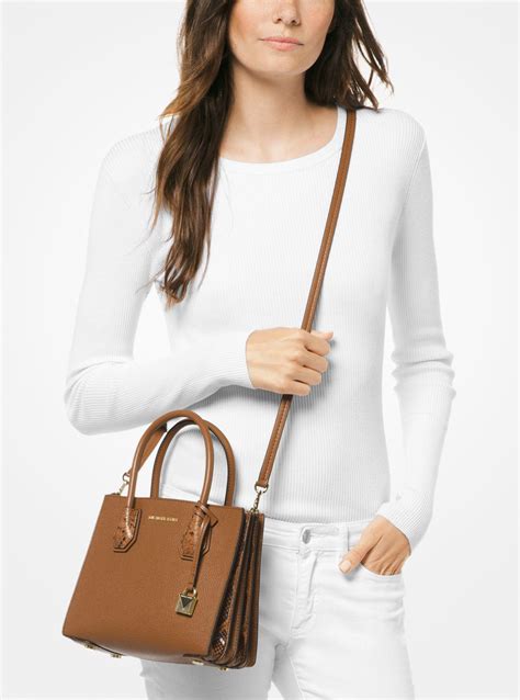 michael kors letter bag